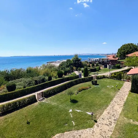 Beachfront * スヴェティ・ヴラス